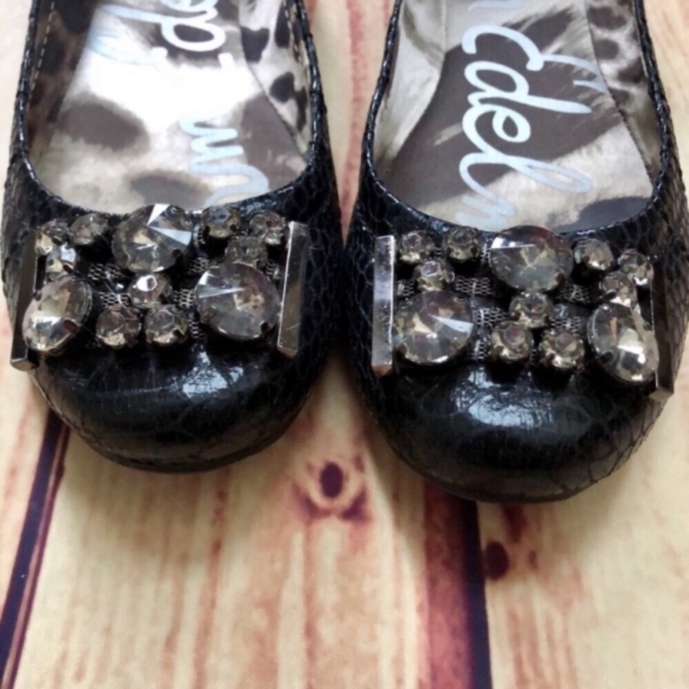SAM EDELMAN Caper Jeweled Snakeskin Ballet Flats